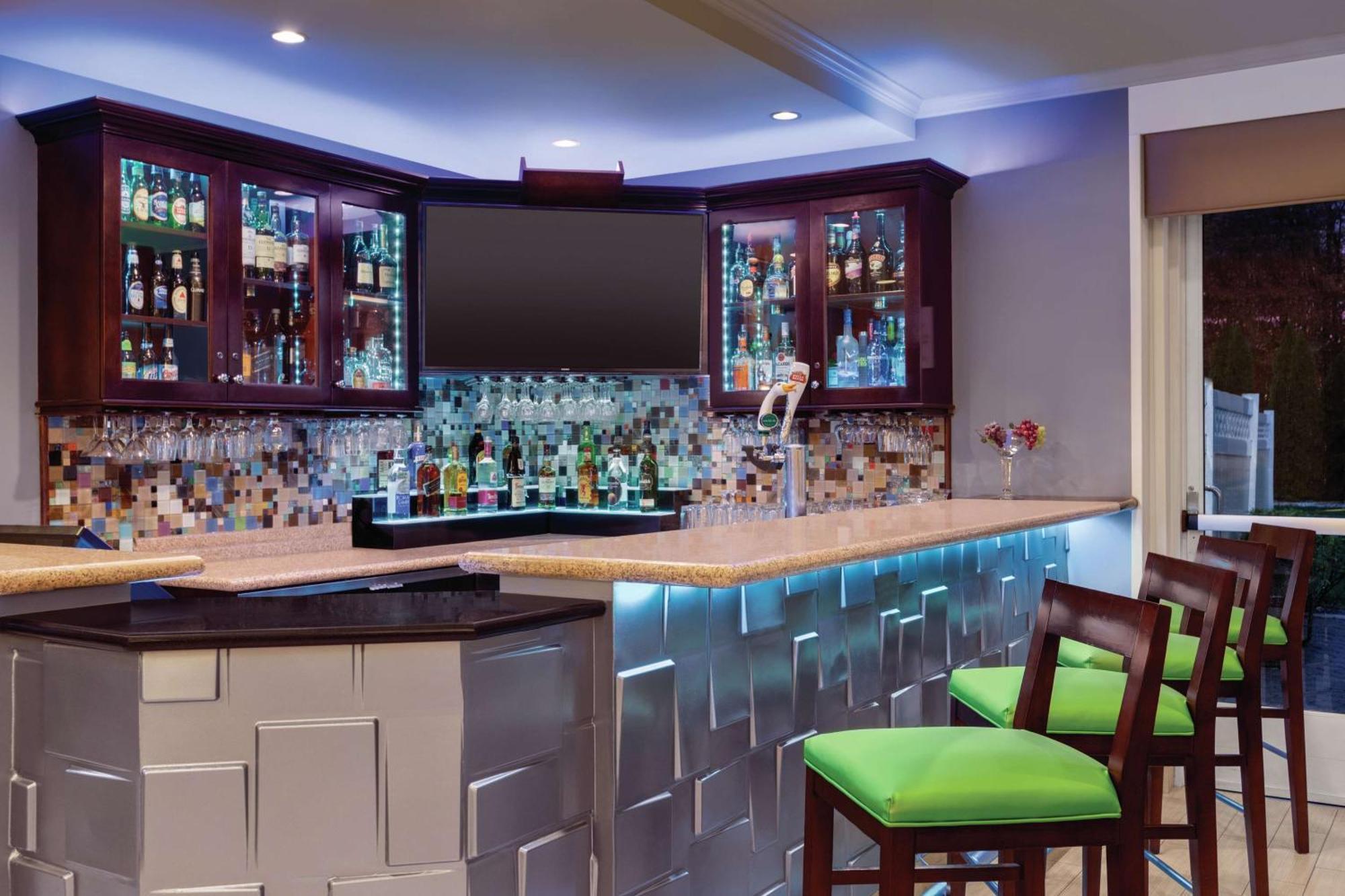 Hilton Garden Inn ברידג'ווטר מראה חיצוני תמונה