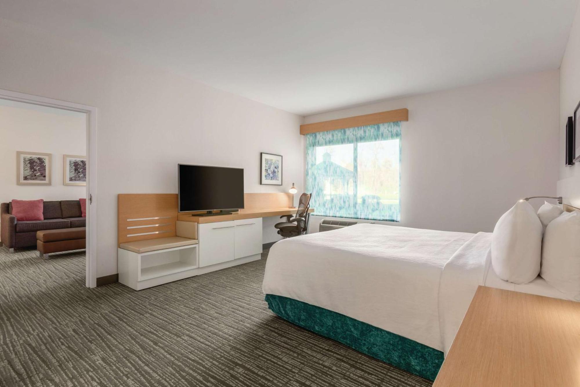 Hilton Garden Inn ברידג'ווטר מראה חיצוני תמונה